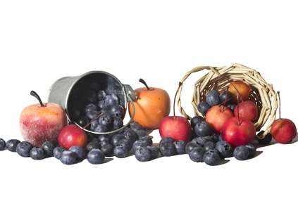 apples-and-blueberries